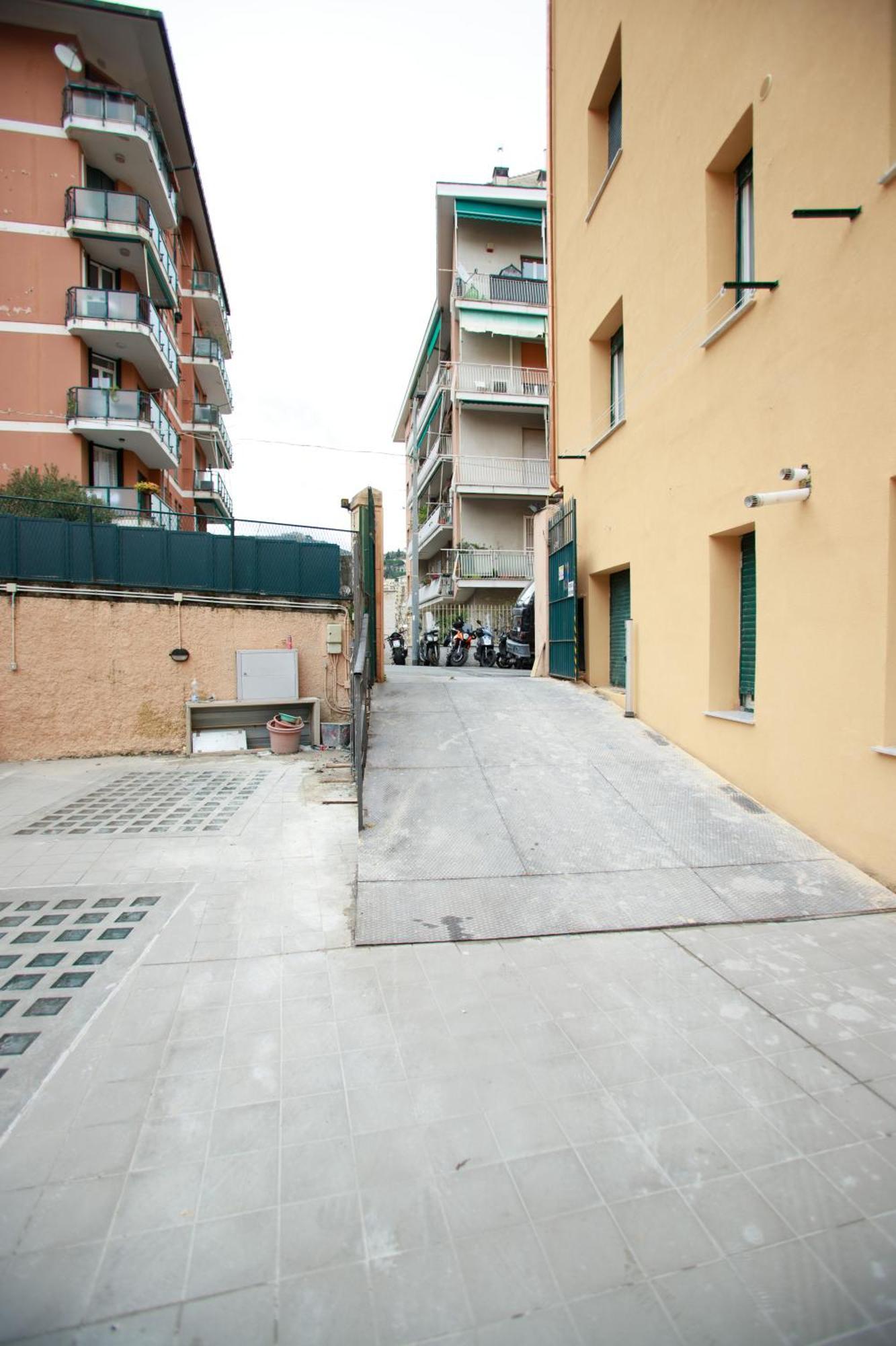 Sofia House With Private Parking Apartment Genoa Exterior photo